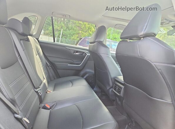 2T3A1RFV5RW432892 2024 TOYOTA RAV4 White Rear interior view