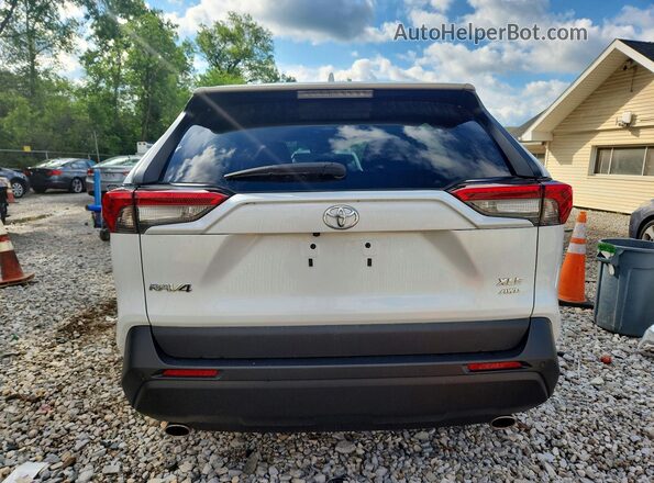 2T3A1RFV5RW432892 2024 TOYOTA RAV4 White Rear view