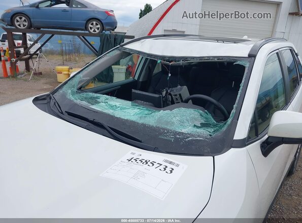2T3A1RFV6NW257322 2022 TOYOTA RAV4 White Widok z przodu