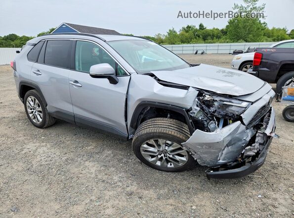 2T3A1RFV6SW547233 2025 TOYOTA RAV4 Silver Przód prawy