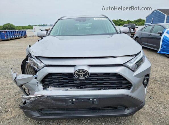 2T3A1RFV6SW547233 2025 TOYOTA RAV4 Silver Widok z przodu