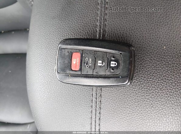 2T3A1RFV7KC060026 2019 TOYOTA RAV4 White Առջևի վահանակի տեսք