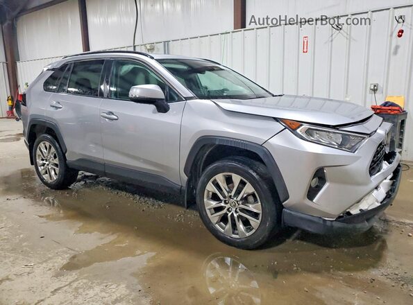 2T3A1RFV7MC175700 2021 TOYOTA RAV4 Silver Przód prawy