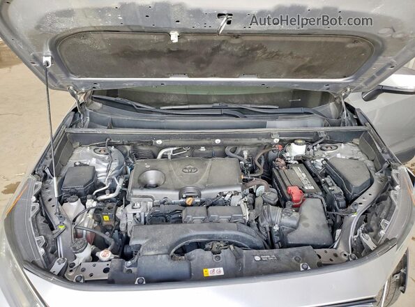 2T3A1RFV7MC175700 2021 TOYOTA RAV4 Silver Widok komory silnika