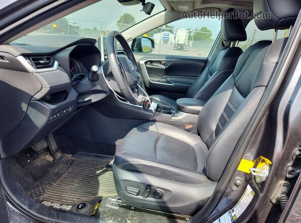 2T3A1RFV8LC065415 2020 TOYOTA RAV4 Gray Front interior view
