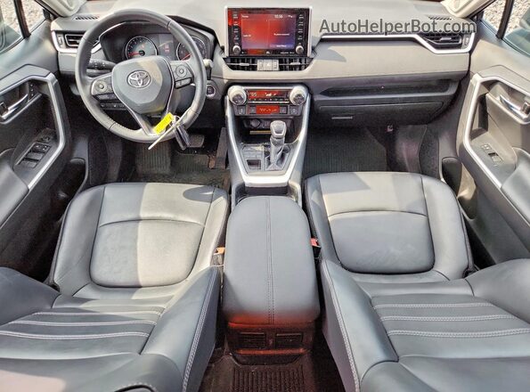 2T3A1RFV8LC065415 2020 TOYOTA RAV4 Gray Dashboard view