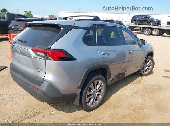 2T3A1RFV8MC173681 2021 TOYOTA RAV4 Серебряный Задняя правая четверть