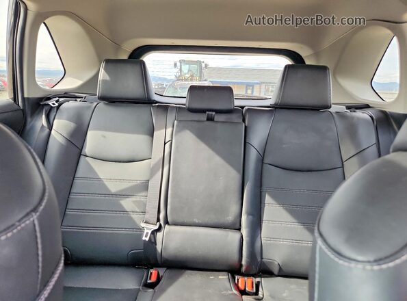 2T3A1RFV8PC370225 2023 TOYOTA RAV4 Black Vista de los asientos traseros