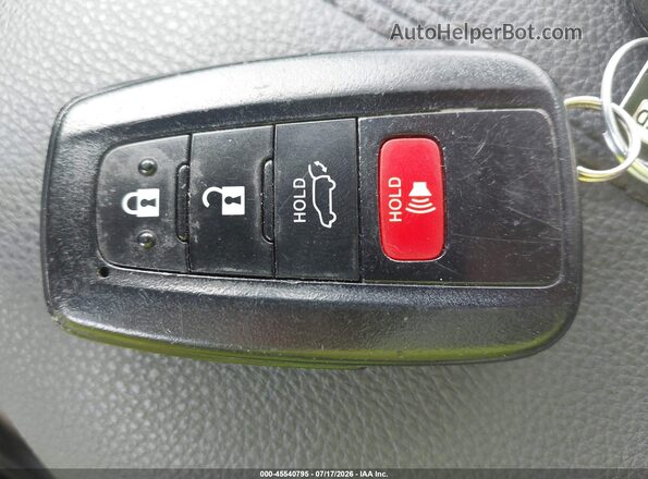 2T3A1RFV9KW076503 2019 TOYOTA RAV4 Gray Vista del salpicadero
