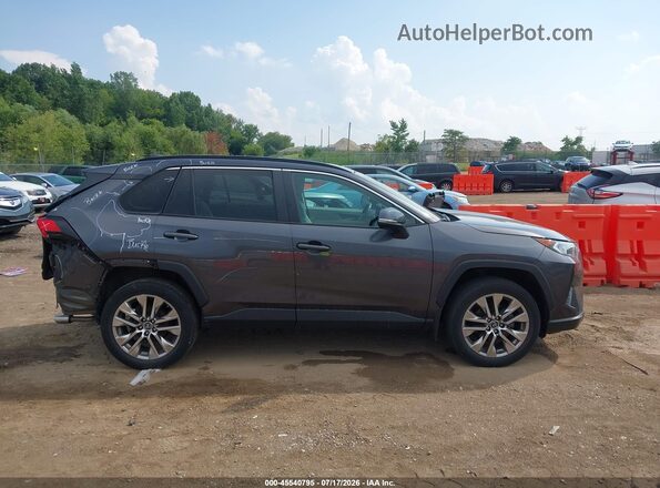 2T3A1RFV9KW076503 2019 TOYOTA RAV4 Gray Vista interior trasera
