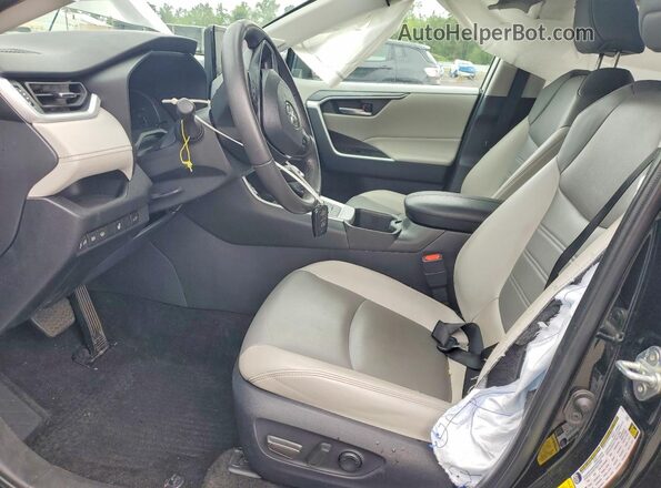 2T3A1RFV9RC470790 2024 TOYOTA RAV4 Black Widok wnętrza z przodu