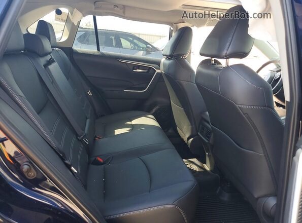 2T3A1RFV9SW547131 2025 TOYOTA RAV4 Black Widok wnętrza z tyłu
