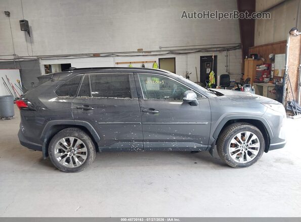 2T3A1RFVXLW132823 2020 TOYOTA RAV4 Gray Rear interior view