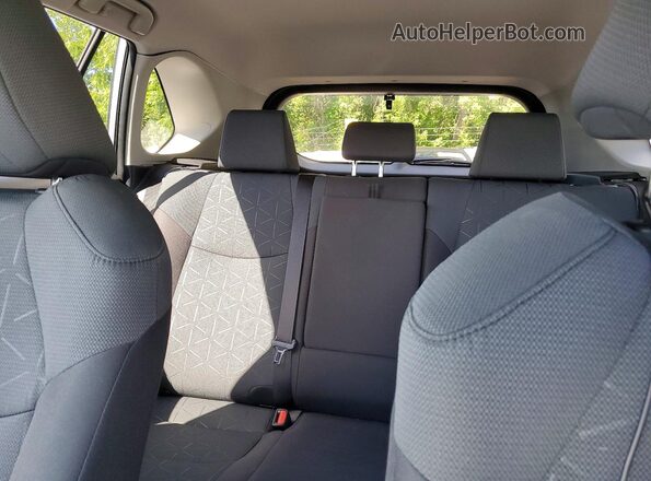 2T3B1RFV9SC556224 2025 TOYOTA RAV4 Silver Rear seats view