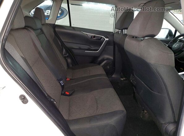 2T3B1RFVXRC413468 2024 TOYOTA RAV4 Белый Вид задней части салона