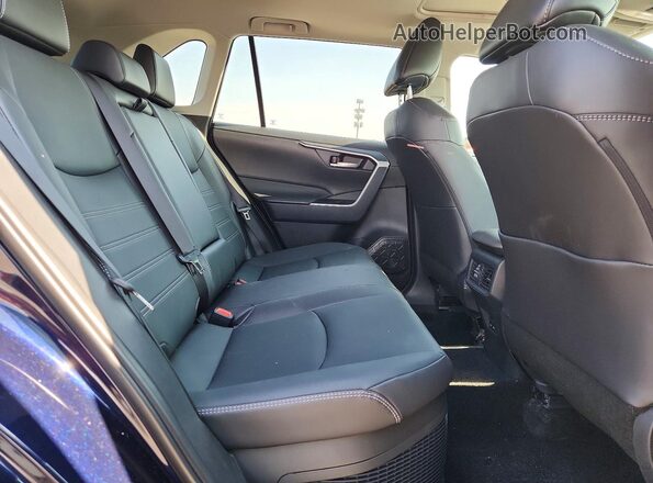 2T3B6RFV5RW074120 2024 TOYOTA RAV4 Blue Вид задньої частини салону