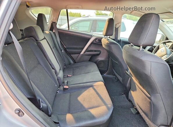 2T3BFREV1HW560245 2017 TOYOTA RAV4 Gray უკანა სალონის ხედი