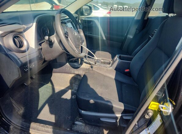 2T3BFREV1HW575361 2017 TOYOTA RAV4 Black Вид салону спереду