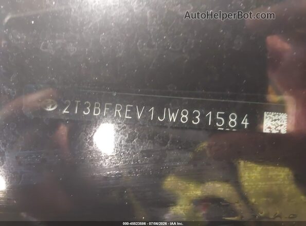 2T3BFREV1JW831584 2018 TOYOTA RAV4 Black 