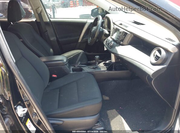 2T3BFREV2HW560609 2017 TOYOTA RAV4 Black Widok wnętrza z przodu