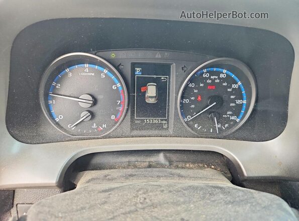 2T3BFREV2HW585123 2017 TOYOTA RAV4 Серебряный Вид щитка приборов