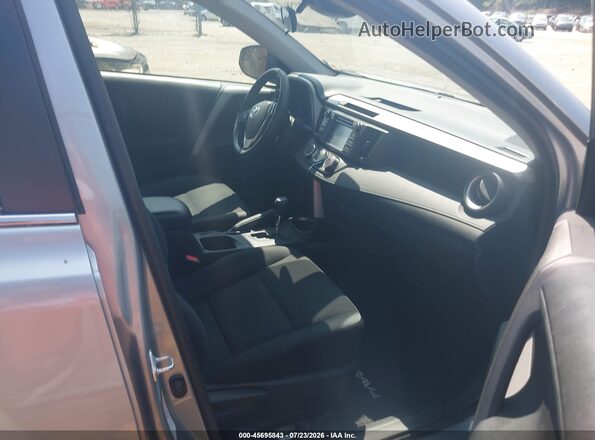 2T3BFREV2HW590581 2017 TOYOTA RAV4 Silver Սալոնի դիմացի տեսք