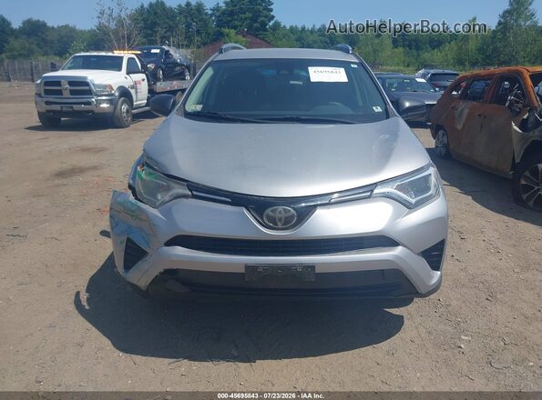 2T3BFREV2HW590581 2017 TOYOTA RAV4 Silver Սարքավորումների վահանակի տեսք