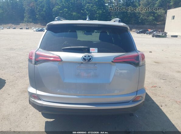 2T3BFREV2HW590581 2017 TOYOTA RAV4 Silver 