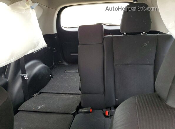 2T3BFREV2JW719523 2018 TOYOTA RAV4 Red Rear seats view