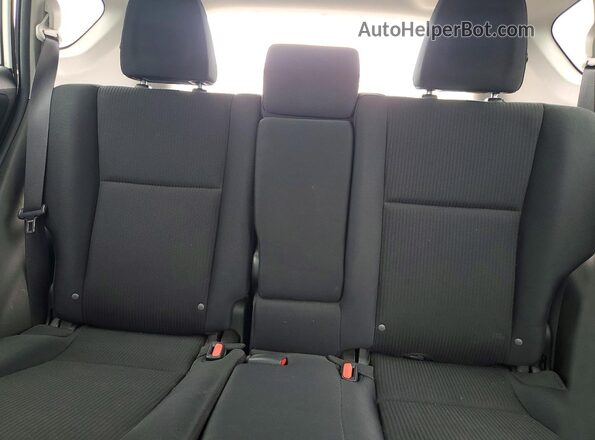 2T3BFREV3GW485689 2016 TOYOTA RAV4 Белый Вид задних сидений