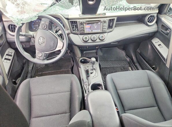 2T3BFREV3JW743717 2018 TOYOTA RAV4 Красный Вид панели приборов