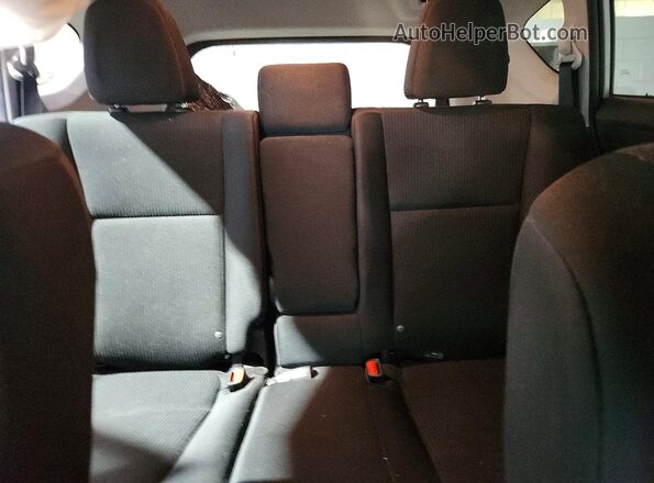 2T3BFREV3JW849648 2018 TOYOTA RAV4 Silver უკანა სავარძლების ხედი