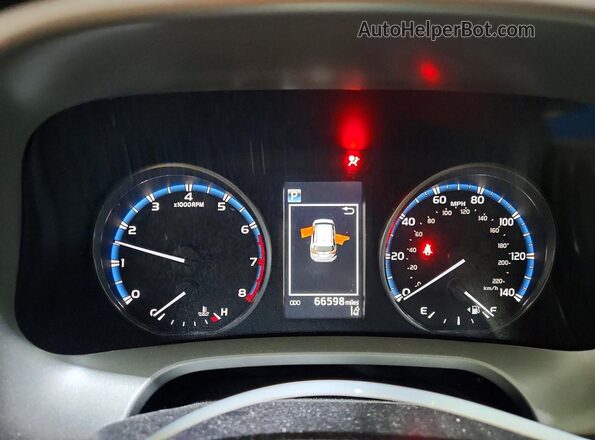 2T3BFREV3JW849648 2018 TOYOTA RAV4 Silver ხელსაწყოთა პანელის ხედი