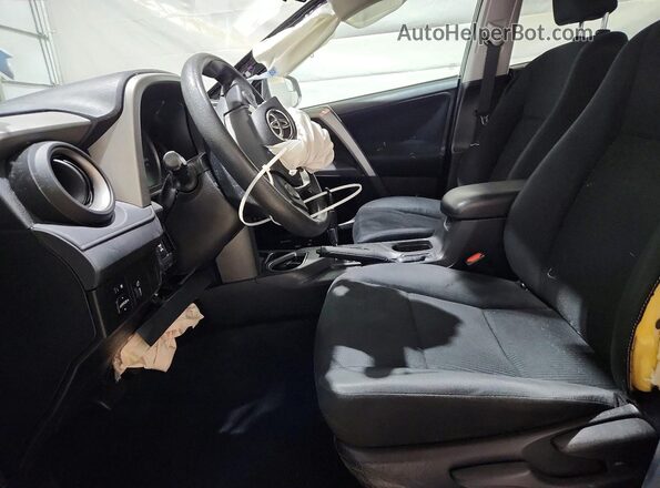 2T3BFREV4GW423587 2016 TOYOTA RAV4 Black Widok wnętrza z przodu
