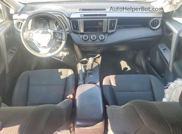 2T3BFREV4HW613035 2017 TOYOTA RAV4 Silver Vista del salpicadero