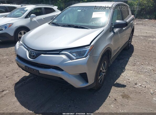 2T3BFREV4JW789136 2018 TOYOTA RAV4 Silver წინა მარცხენა ხედი სამი მეოთხედიდან