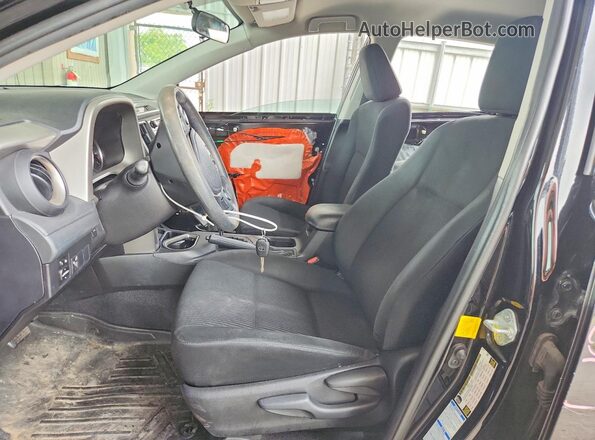 2T3BFREV5GW495186 2016 TOYOTA RAV4 Black წინა სალონის ხედი