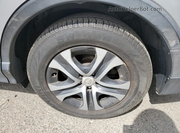 2T3BFREV5JW723615 2018 TOYOTA RAV4 Silver 