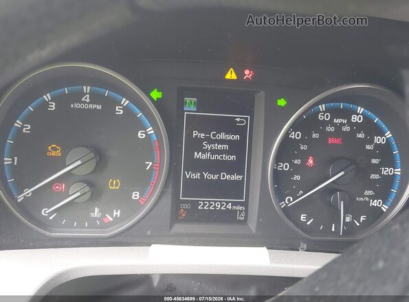 2T3BFREV6HW695401 2017 TOYOTA RAV4 White Вид задніх сидінь