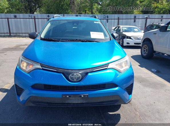 2T3BFREV7HW600652 2017 TOYOTA RAV4 Blue Սարքավորումների վահանակի տեսք