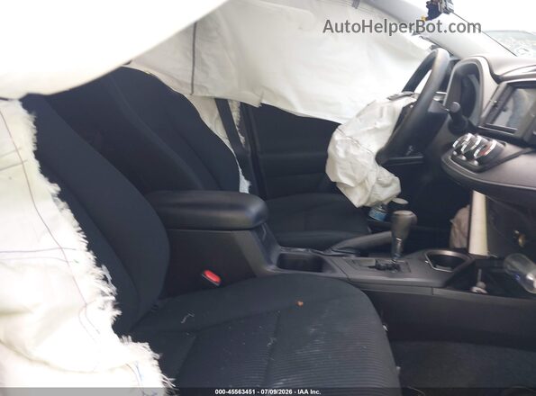 2T3BFREV8HW613250 2017 TOYOTA RAV4 Черный Вид салона спереди