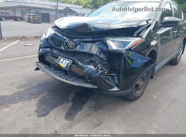 2T3BFREV8HW613250 2017 TOYOTA RAV4 Черный Вид спереди