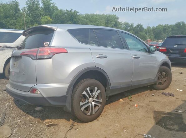 2T3BFREV8HW627164 2017 TOYOTA RAV4 Silver უკანა მარჯვენა