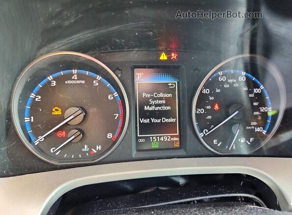 2T3BFREV8JW748671 2018 TOYOTA RAV4 Black Вид щитка приладів