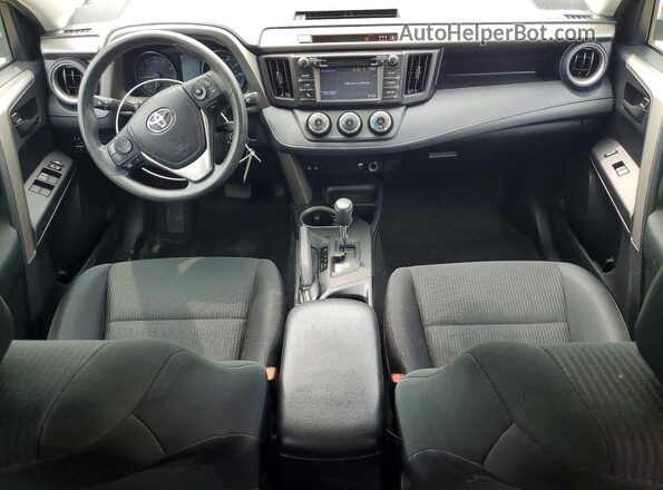 2T3BFREVXHW577755 2017 TOYOTA RAV4 Silver Առջևի վահանակի տեսք