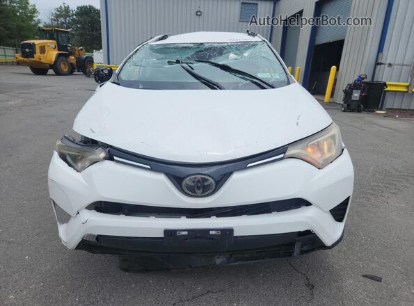 2T3BFREVXJW770882 2018 TOYOTA RAV4 White 