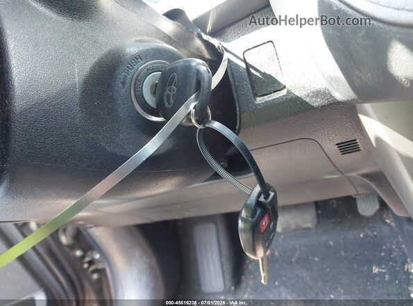 2T3BFREVXJW857620 2018 TOYOTA RAV4 Gray Dashboard view