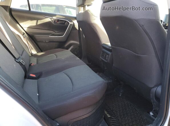 2T3BWRFV7RW230156 2024 TOYOTA RAV4 White Vista interior trasera