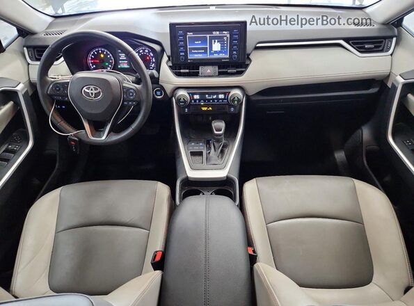 2T3C1RFV0LC070908 2020 TOYOTA RAV4 Gray Dashboard view