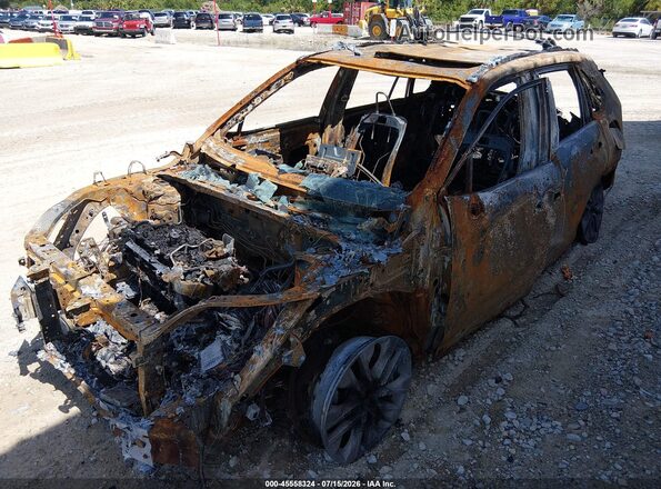 2T3C1RFV0SW396219 2025 TOYOTA RAV4 White Вид спереду